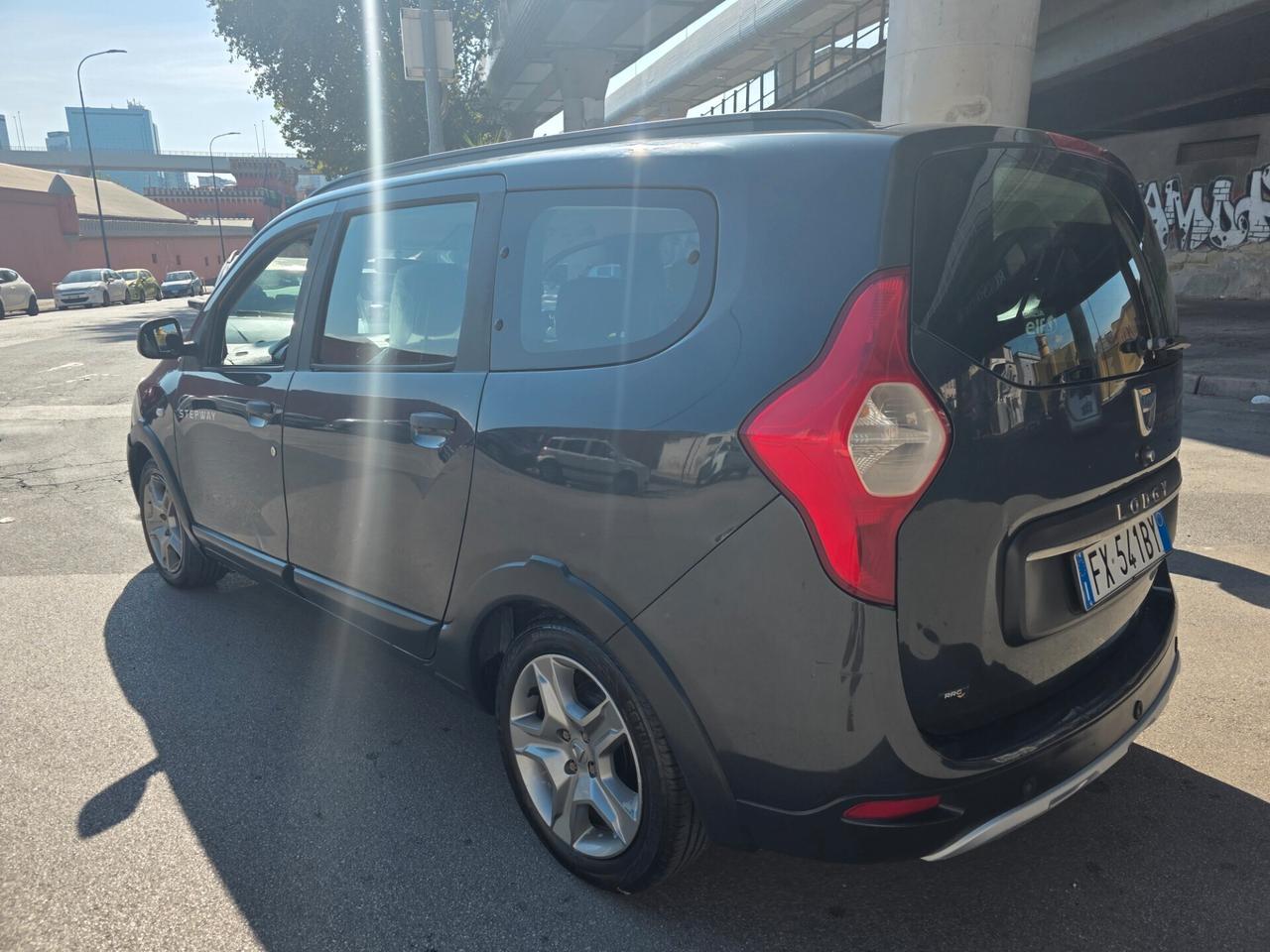Dacia Lodgy Stepway 1.5 Blue dCi 115CV 7 posti
