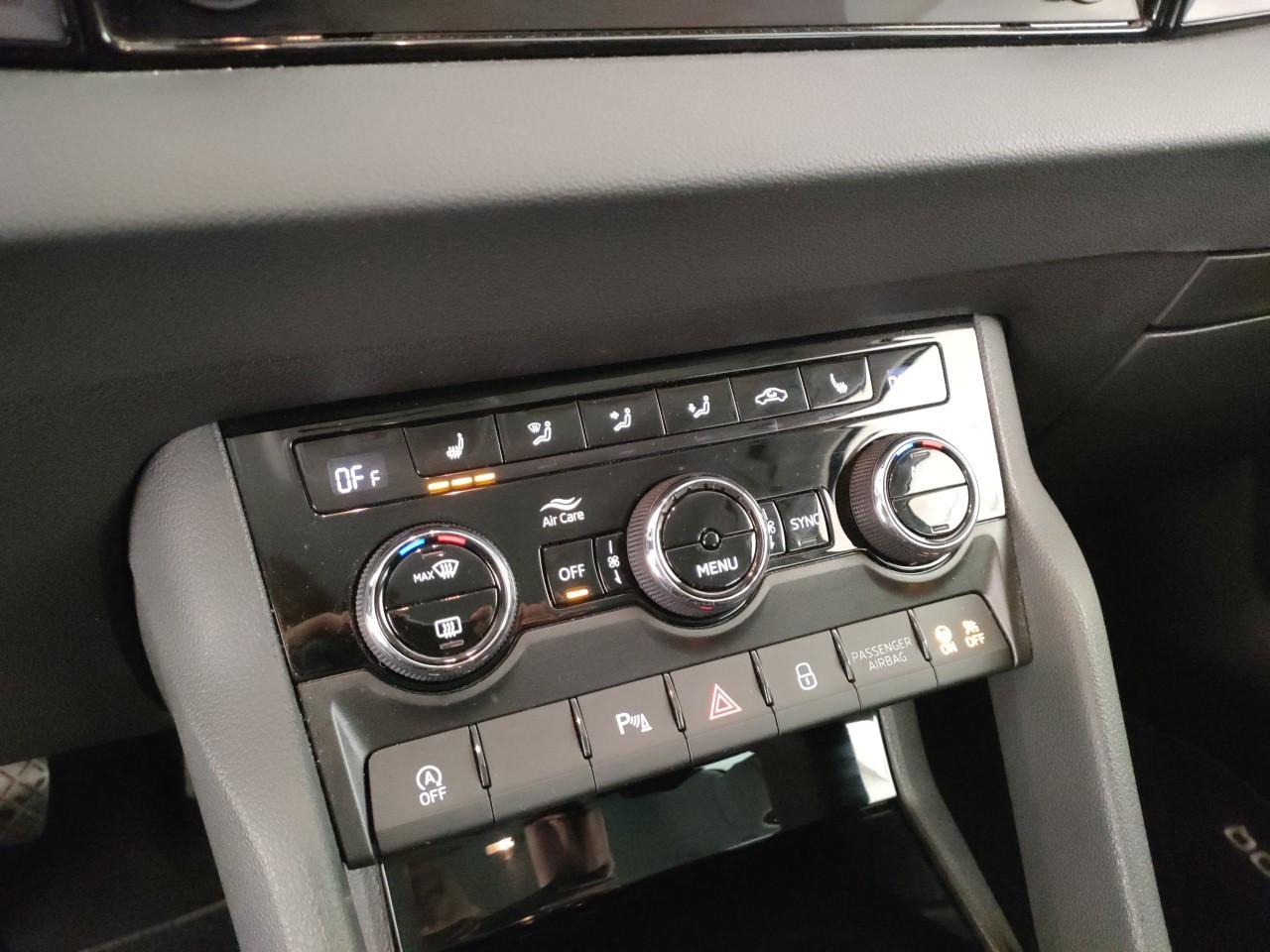 SKODA Karoq 1.0 tsi Executive 115cv