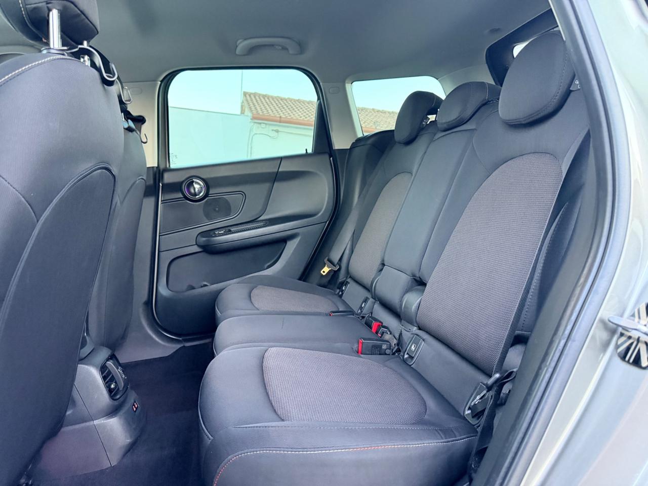 Mini Cooper D Countryman 1.5 Diesel 116 cv