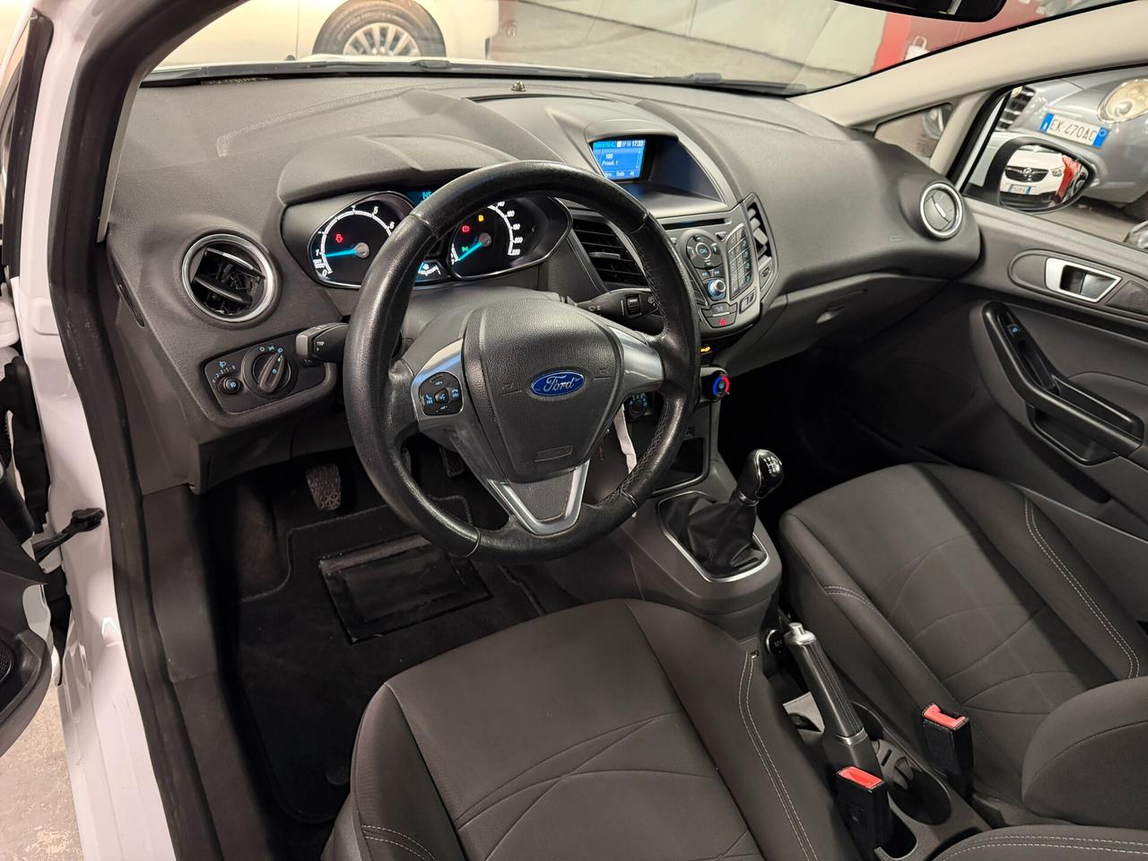 Ford Fiesta 1.2 60CV 5 porte Titanium