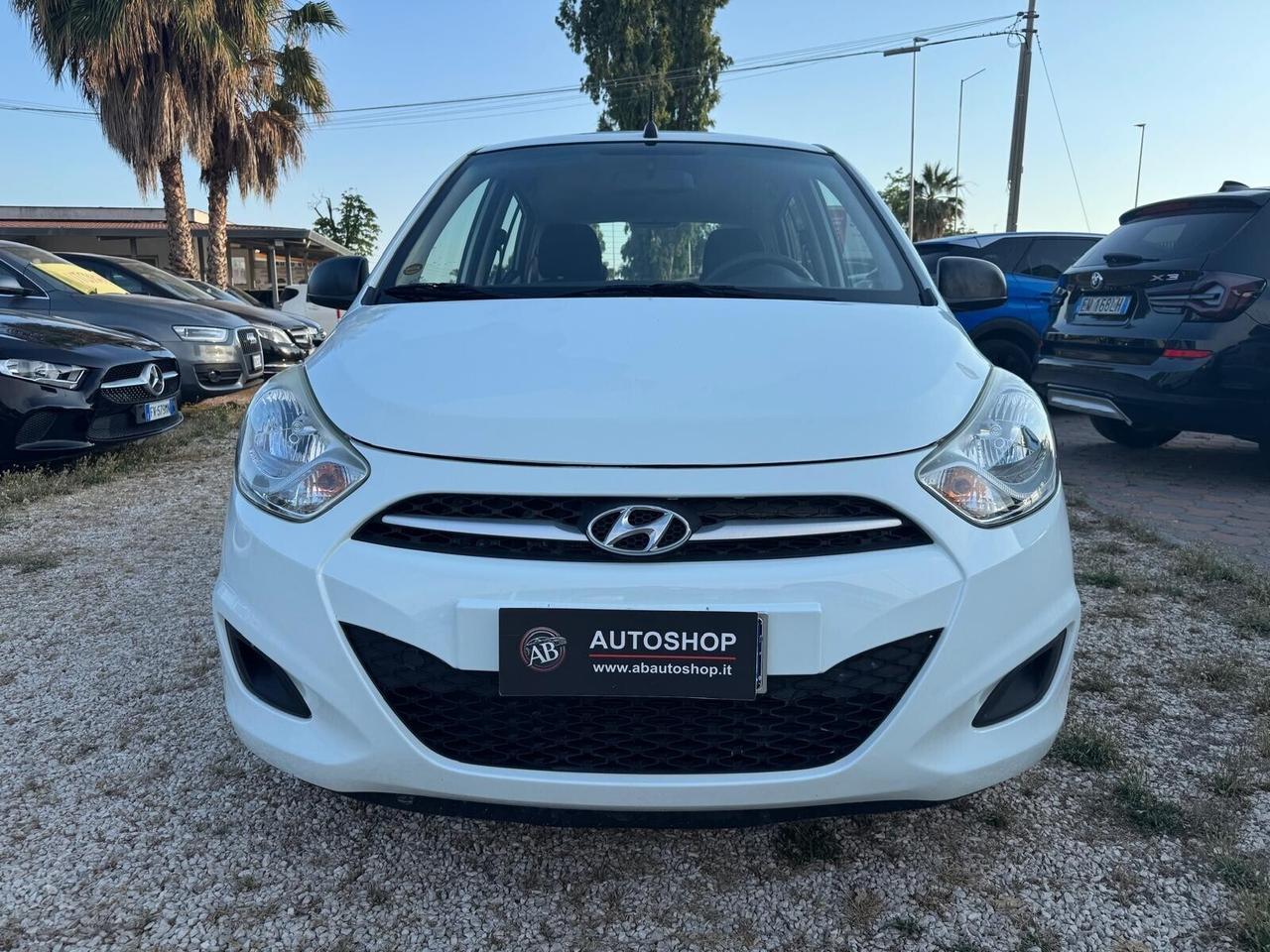 HYUNDAI - i10 - 1.1 12V Classic - NEOPATENTATI - FINANZIABILE
