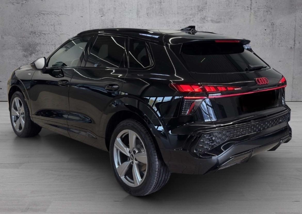 Audi Q3 35 TFSI S line edition NOLEGGIO 12 MESI