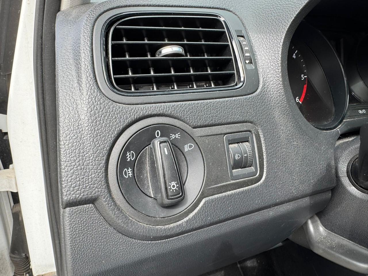 Volkswagen Polo 1.4 TDI 5p. Business