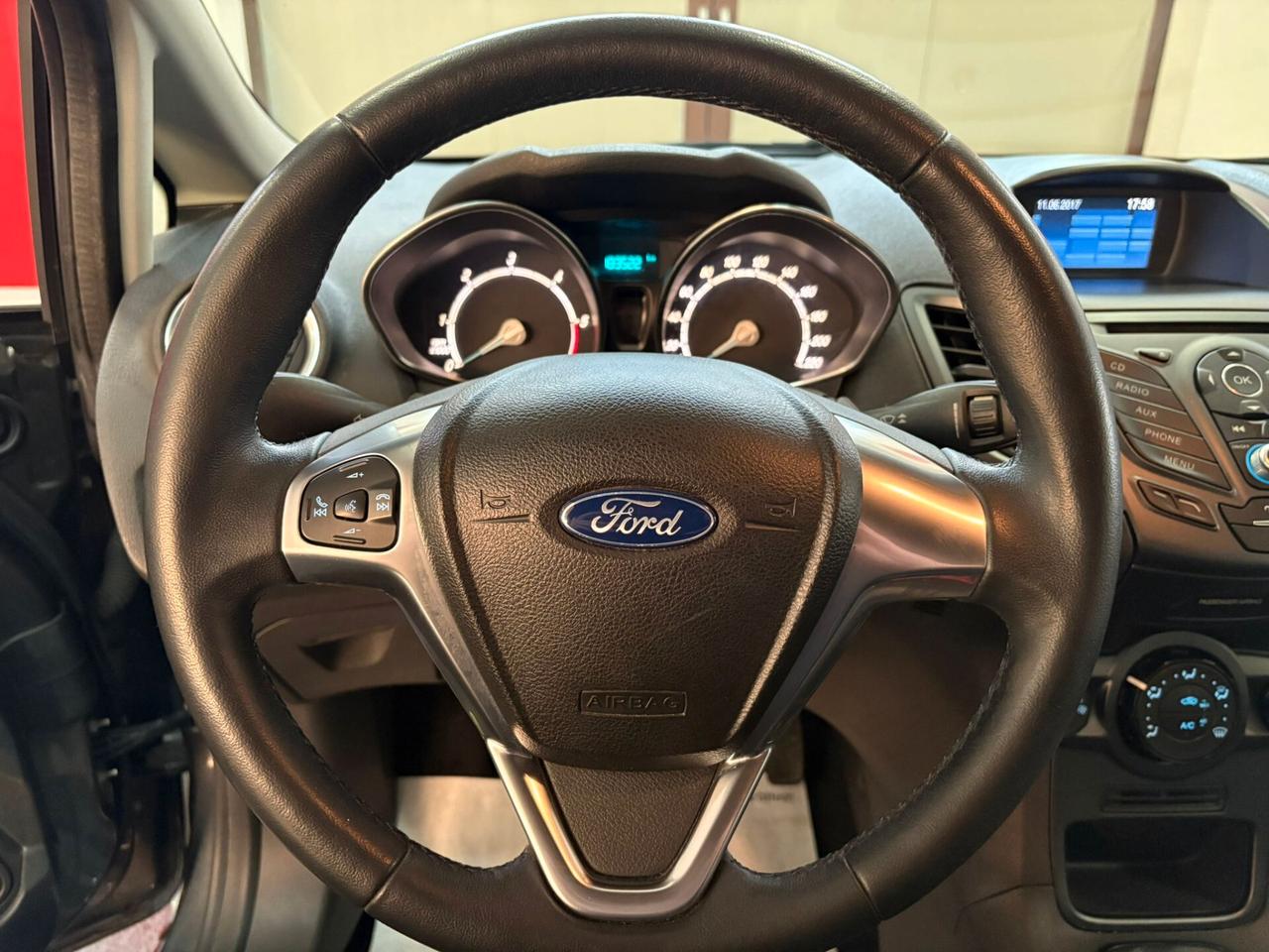 Ford Fiesta 1.5 TDCi 75CV 5 porte Business