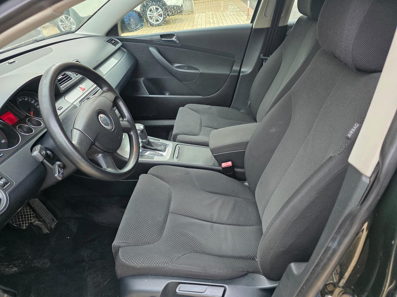 Volkswagen Passat 2.0 16V TDI Var. DSG Comfortline