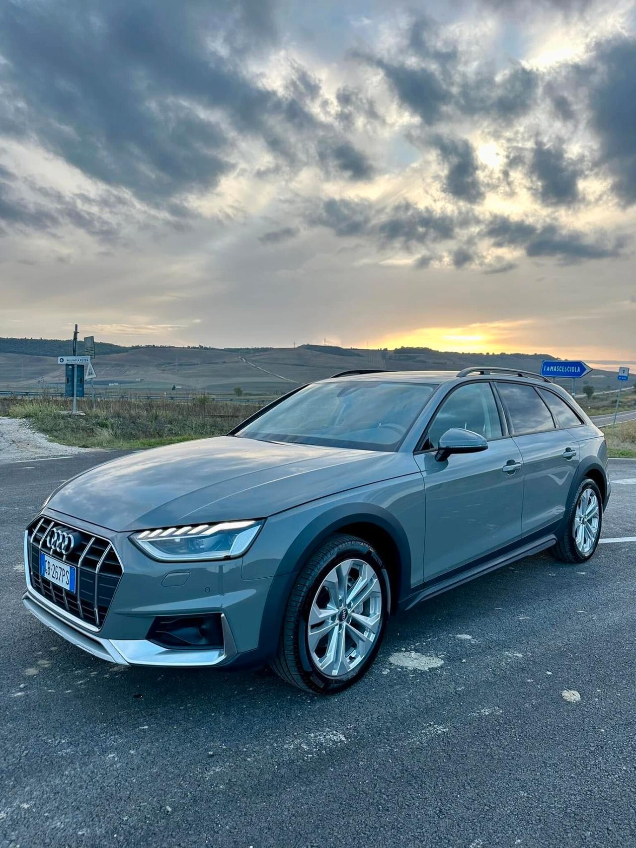 Audi A4 allroad 40 TDI 190 CV Identity Contrast