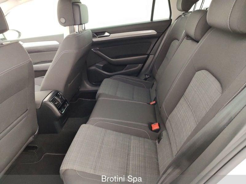 Volkswagen Passat Variant 2.0 TDI SCR 122 CV EVO DSG Business