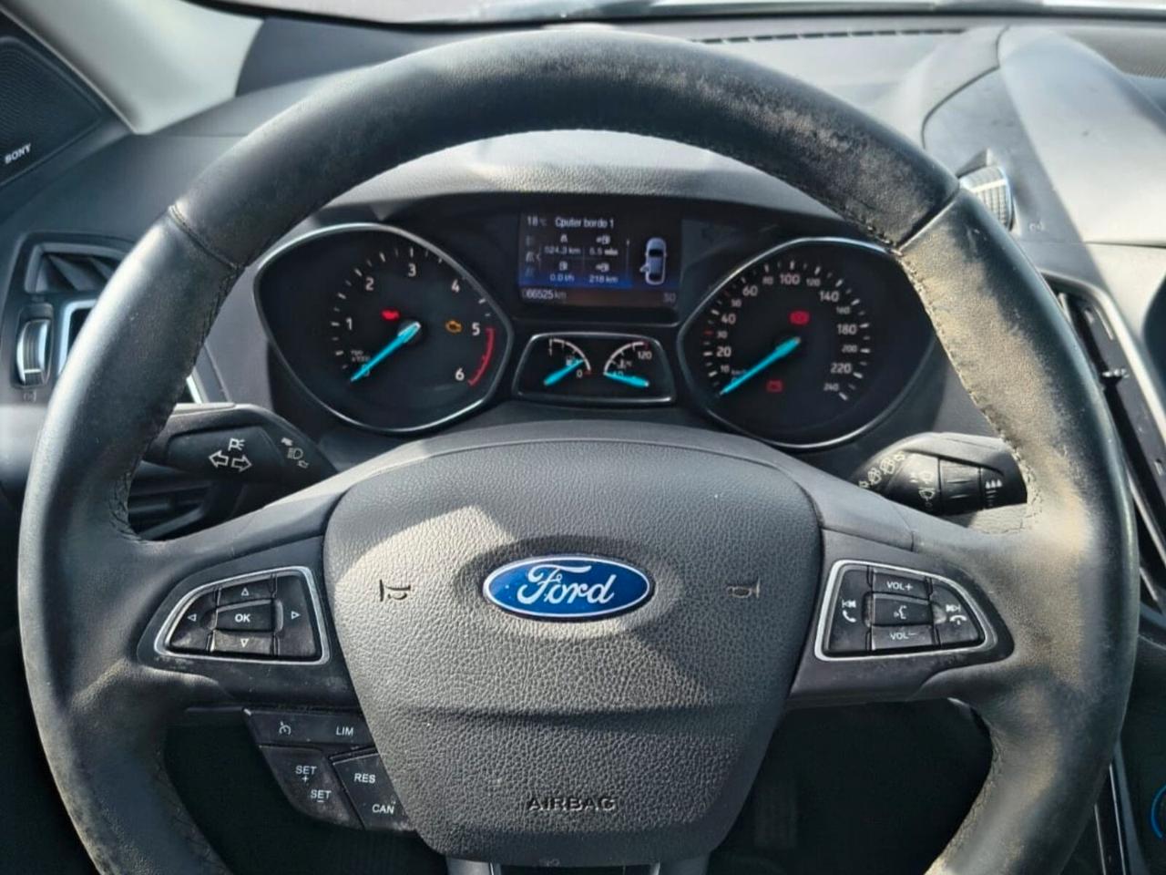 Ford Kuga 1.5 TDCI 120 CV S&S 2WD Titanium