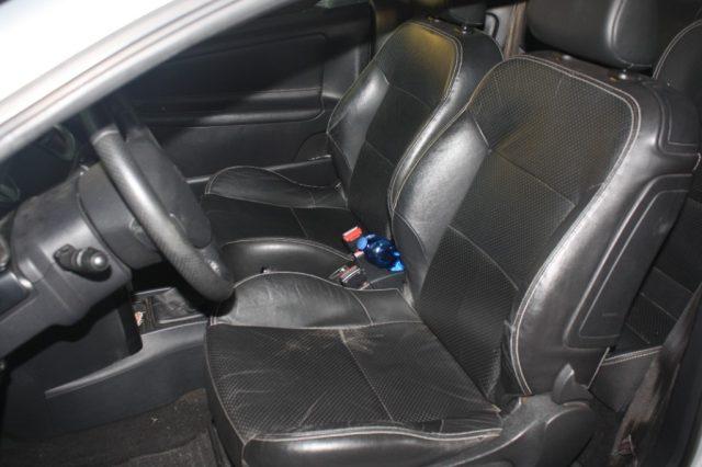 PEUGEOT 207 1.6 VTi 120CV Cabriolet Féline