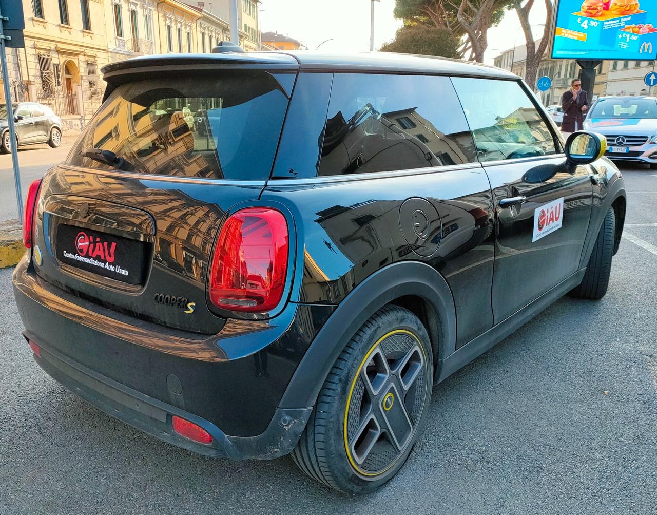 Mini Cooper SE Yours Neopatentati