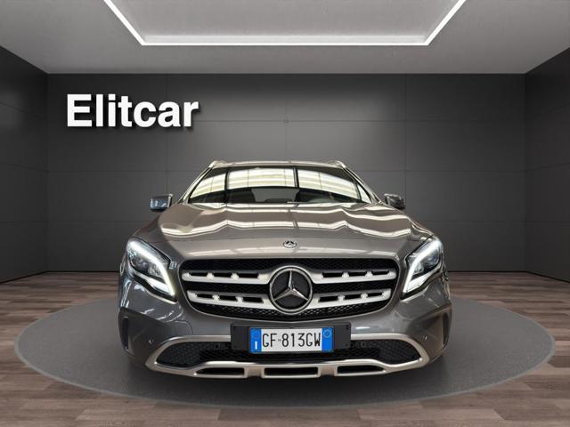 MERCEDES-BENZ GLA 180 Sport