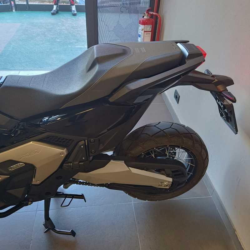 Honda X-ADV 750 - 2025