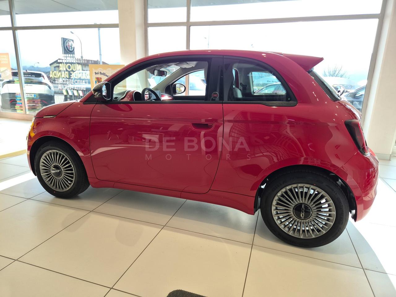 Fiat 500 1.0 hybrid icon
