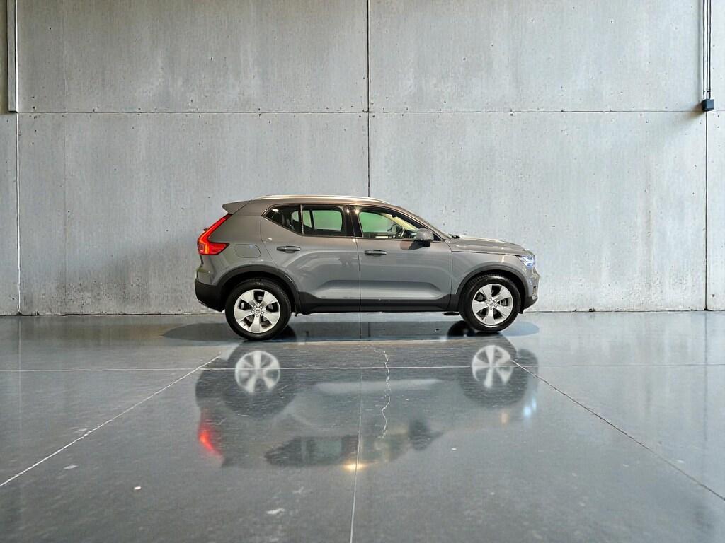 Volvo XC40 2.0 D4 Business Plus AWD Geartronic