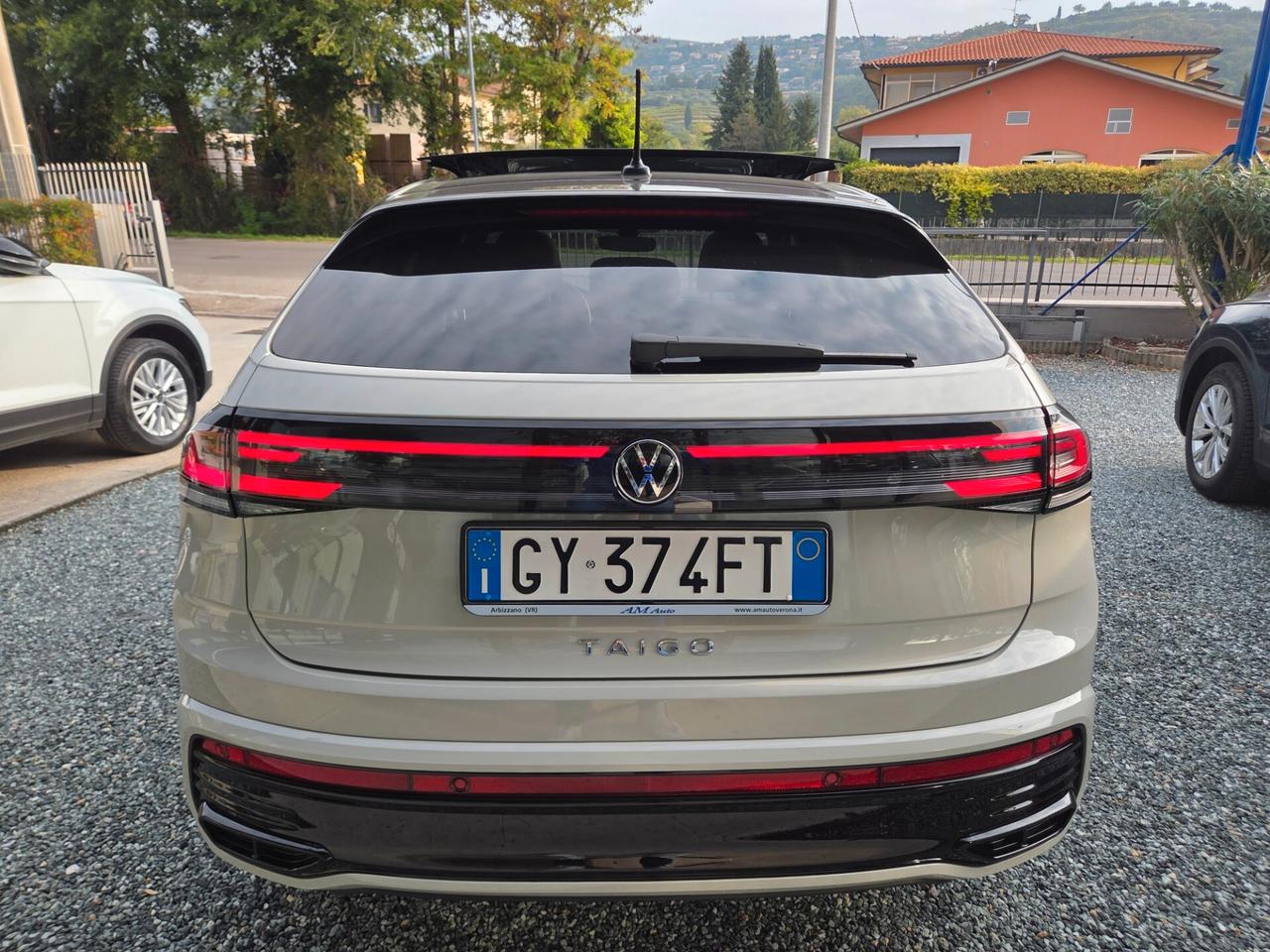 Volkswagen Taigo 1.0 TSI 115 CV DSG R-Line