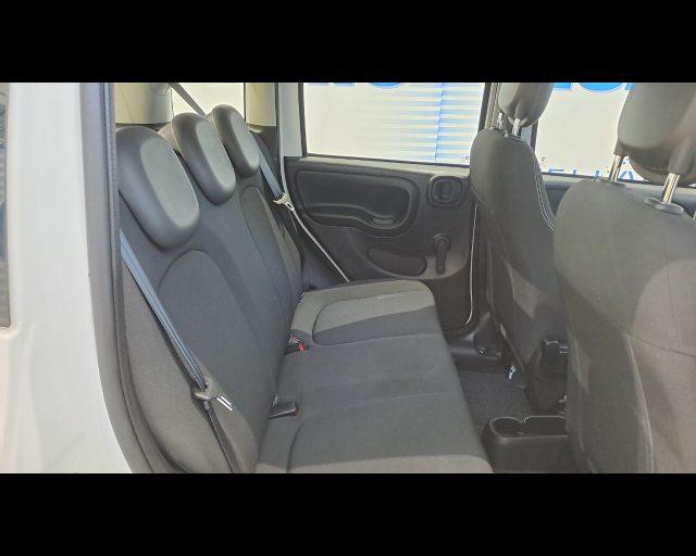 FIAT New Panda 1.0 firefly hybrid s&s 70cv 5p.ti