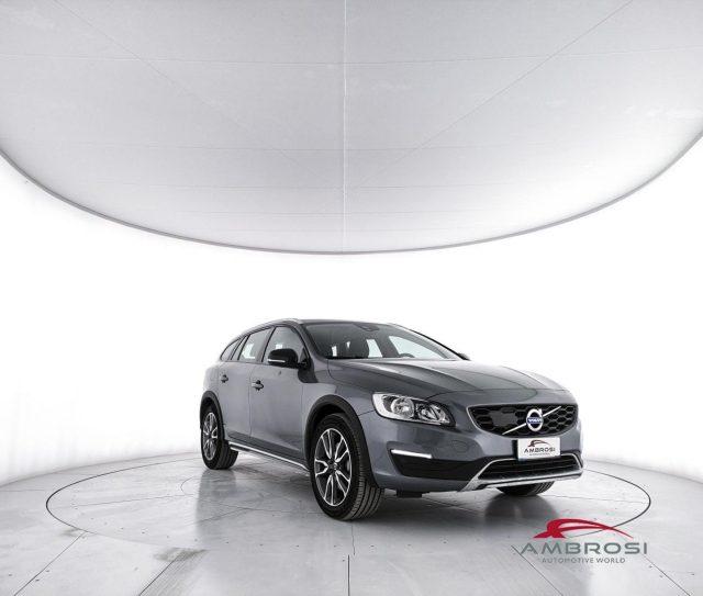 VOLVO V60 Cross Country D3 Geartronic Pro