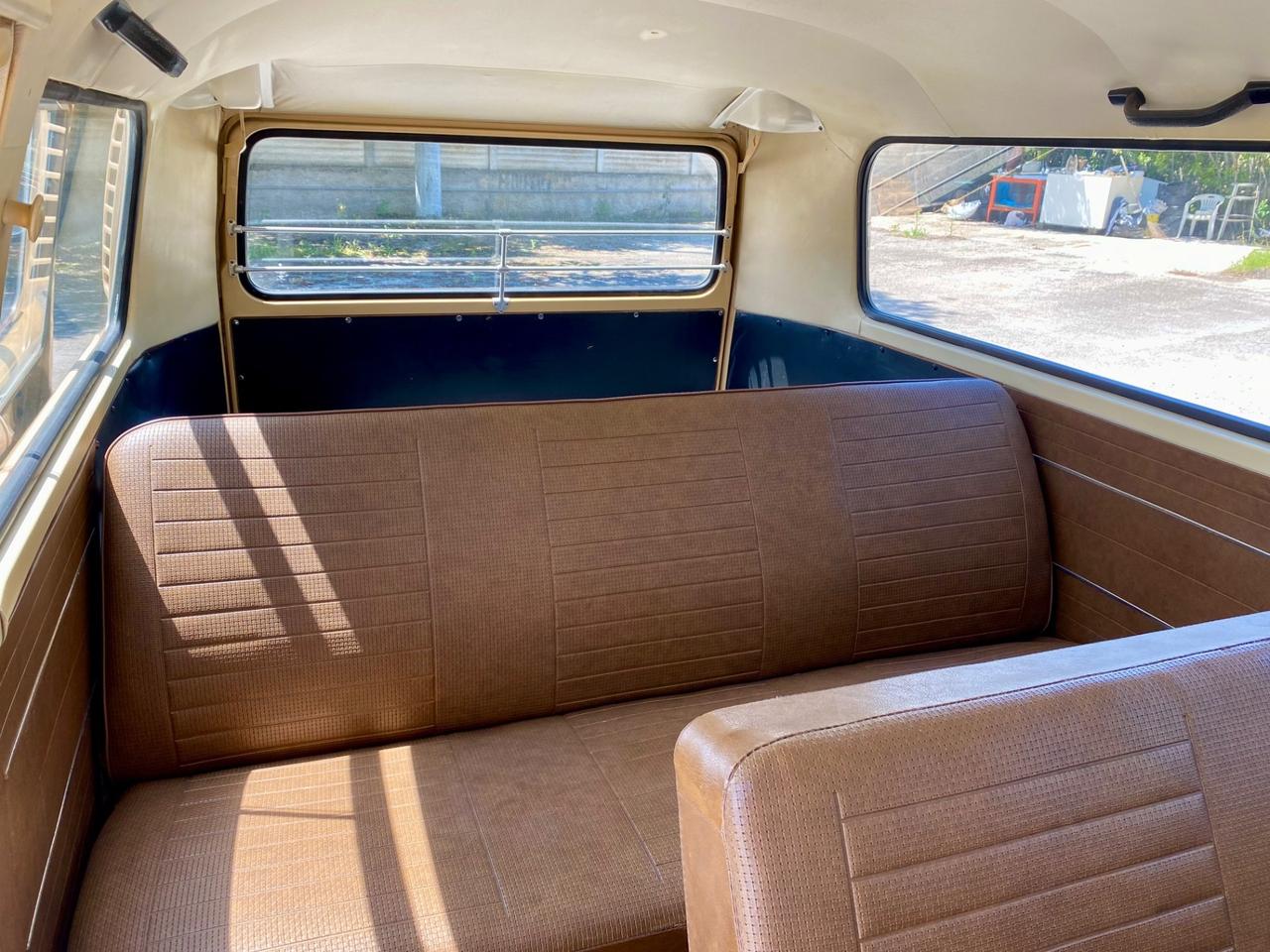 Volkswagen T2 VOLKSWAGEN T2 Bus 9 POSTI LUSSO