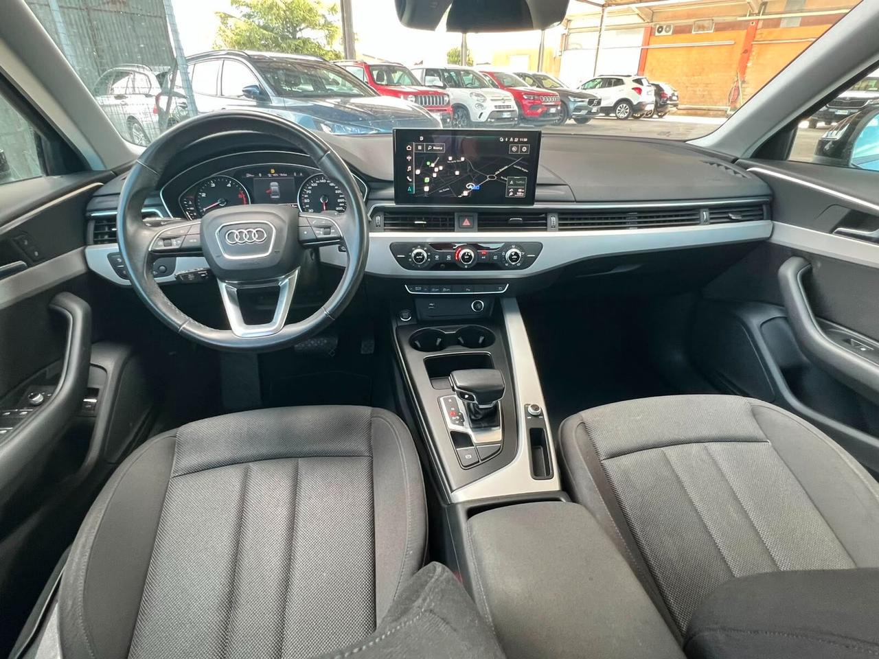 Audi A4 40 TDI S tronic Business