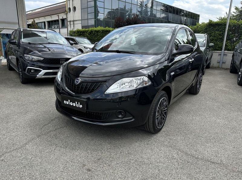 Lancia Ypsilon 1.0 FireFly 5 porte S&S Hybrid Gold KM0