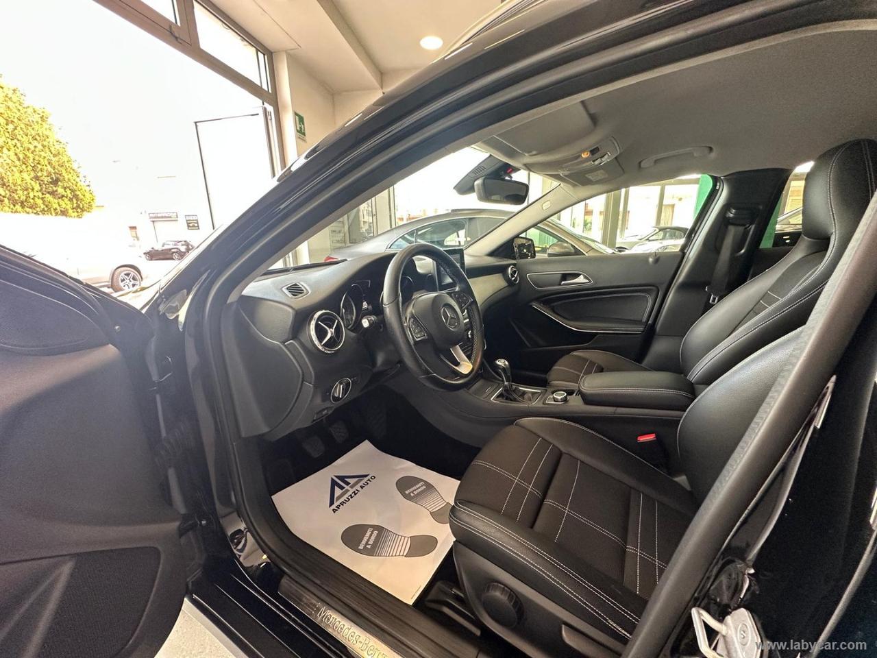 MERCEDES-BENZ GLA 200 d Sport