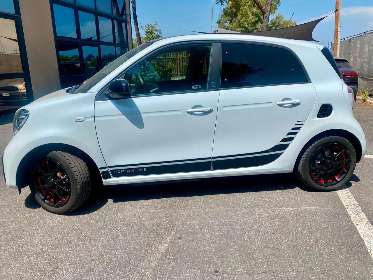 smart forFour EQ edition one, Brabus STYLE CAMERA, FULL LED