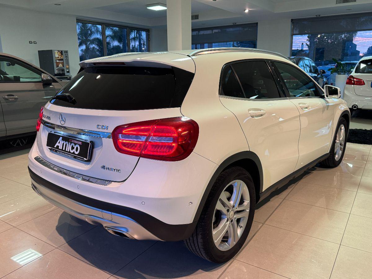 MERCEDES GLA 200 CDI Automatic Sport 4Matic 100.000 Km
