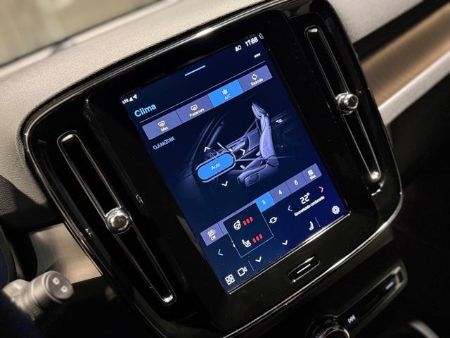 VOLVO XC40 B3 automatico