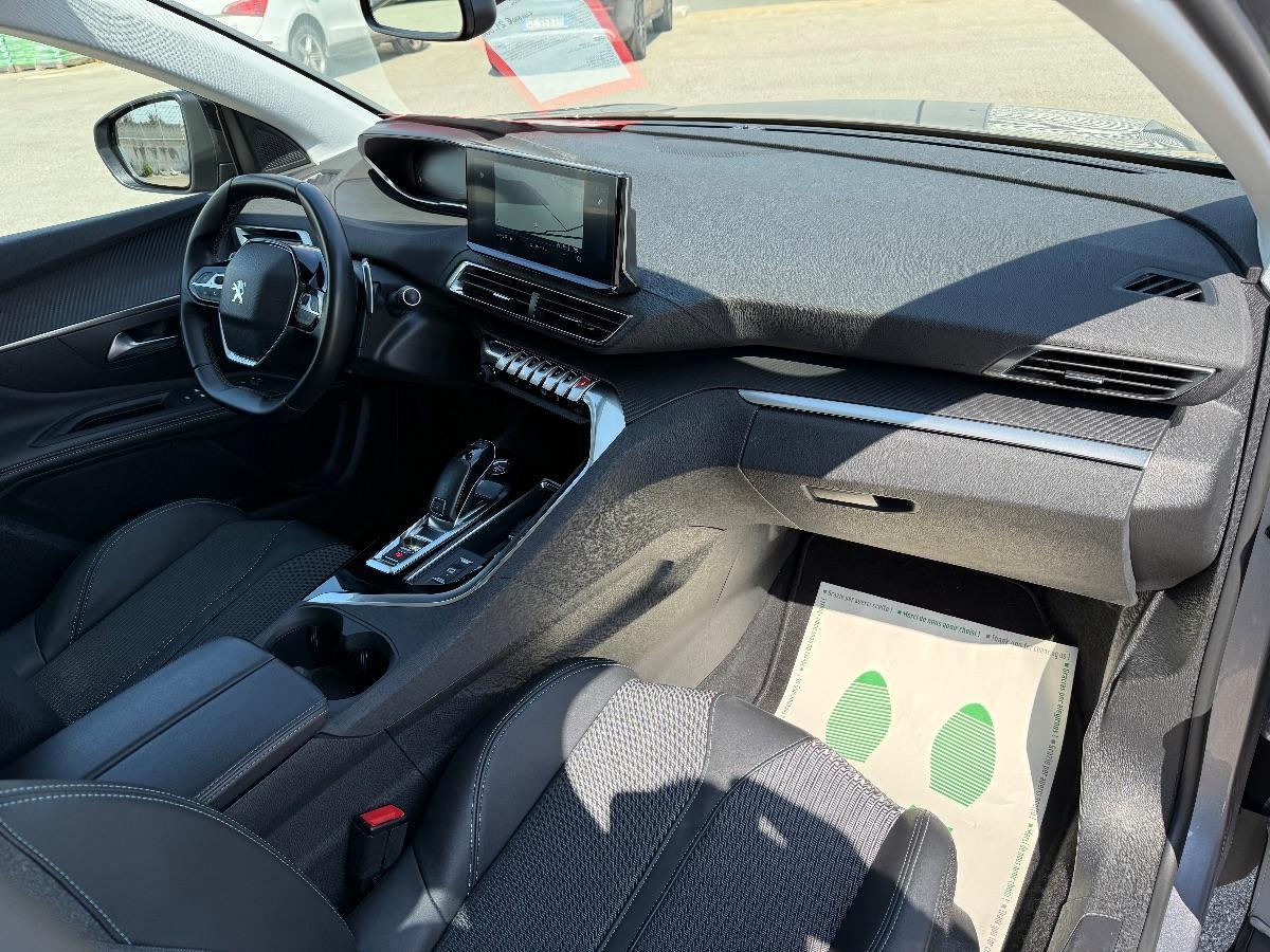 PEUGEOT - 3008 - BlueHDi 130 EAT8 S&S Allure