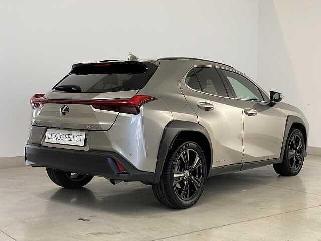Lexus UX Hybrid Midnight