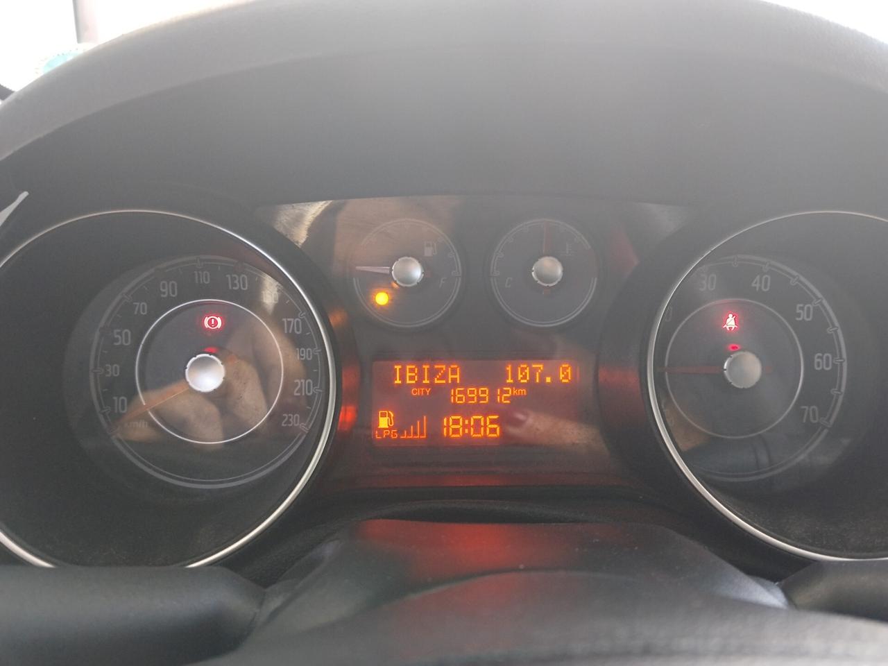 Fiat Punto 1.4 bnz/GPL 2016 CON GARANZIA