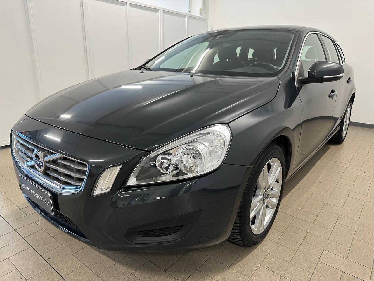 Volvo V60 DRIVe Momentum