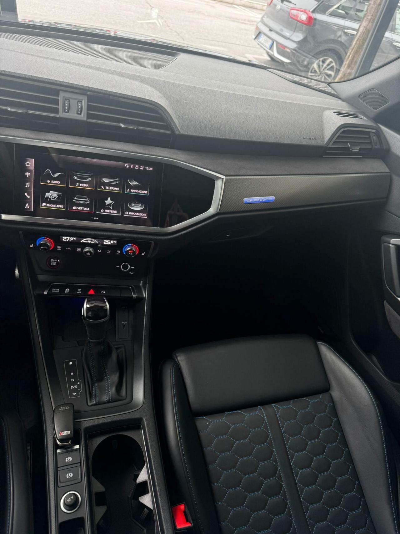 Audi Q3 RS SPB quattro S tronic Sline