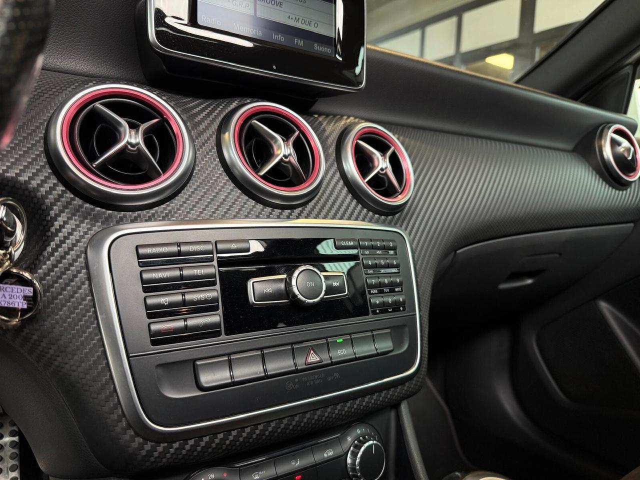 Mercedes-benz A 200 Premium AMG CDI Dark Night Edition