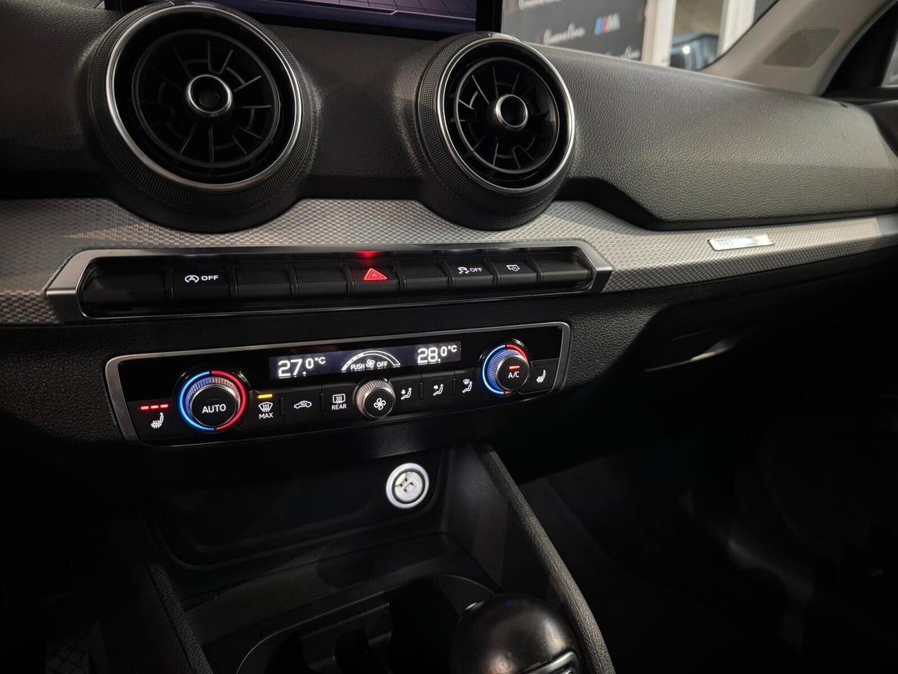 Audi Q2 1.6 TDI S tronic S line *TETTO