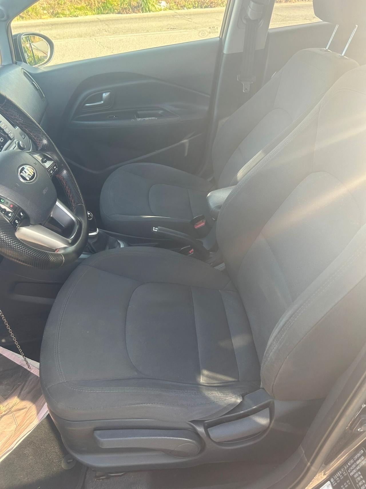 Kia Rio 1.4 CRDi 5p. Cool