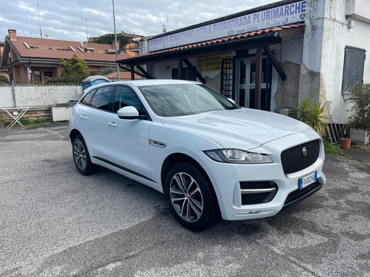 Jaguar F-Pace 2.0 D 180 CV AWD aut. R-Sport GARANZIA