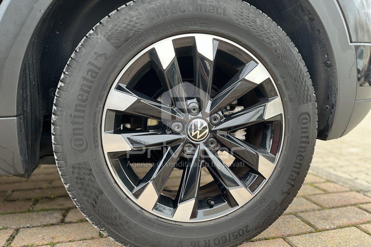 VOLKSWAGEN T-Cross 1.0 TSI 110 CV Sport