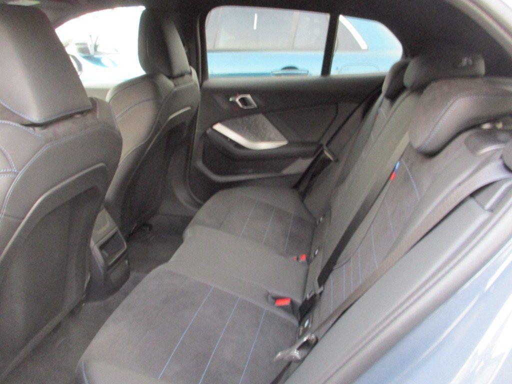 BMW 118 d MSport - Led/CarPlay/SediliRisc.