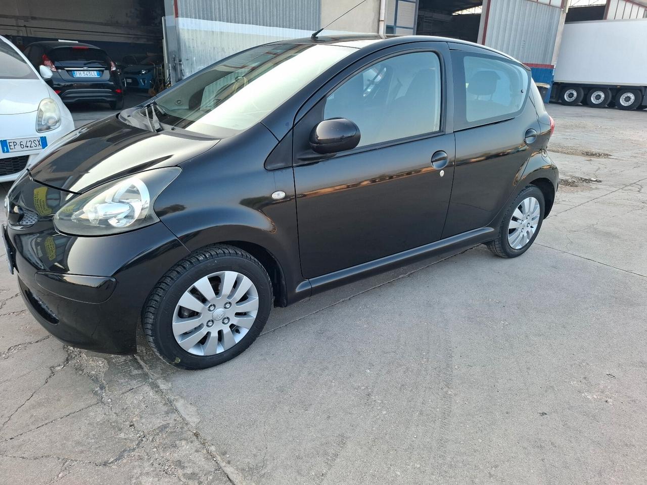 Toyota Aygo 1.0 BENZINA - 2007 5 PORTE