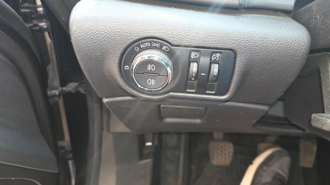 Opel Astra 1.7 CDTI 110CV Sports Tourer Cosmo