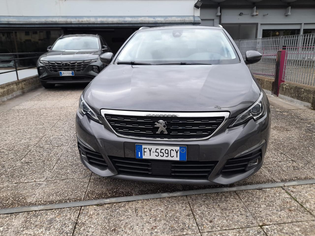 Peugeot 308 BlueHDi 120 S&S SW Allure