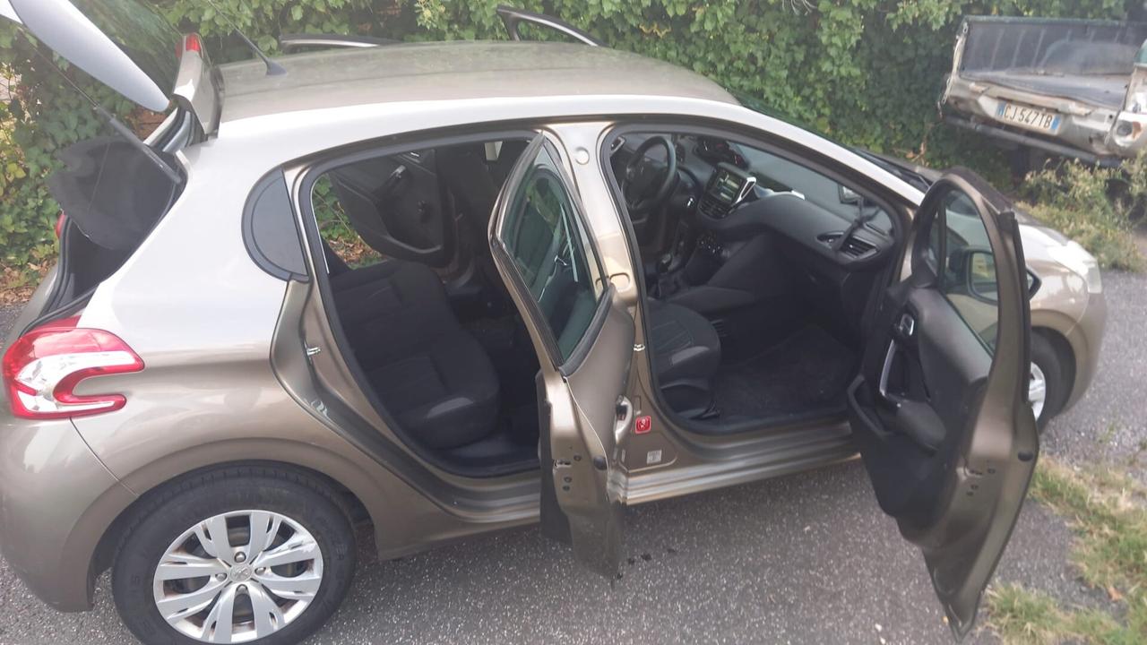 Peugeot 208 PureTech 82 5 porte Active