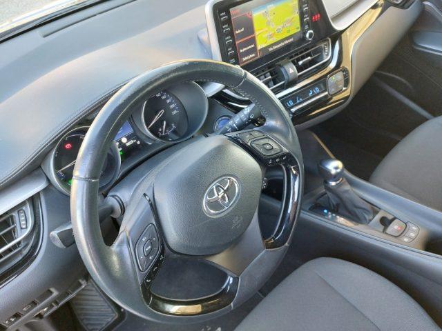TOYOTA C-HR 1.8 Hybrid E-CVT Business Senza vincolo finanziam.