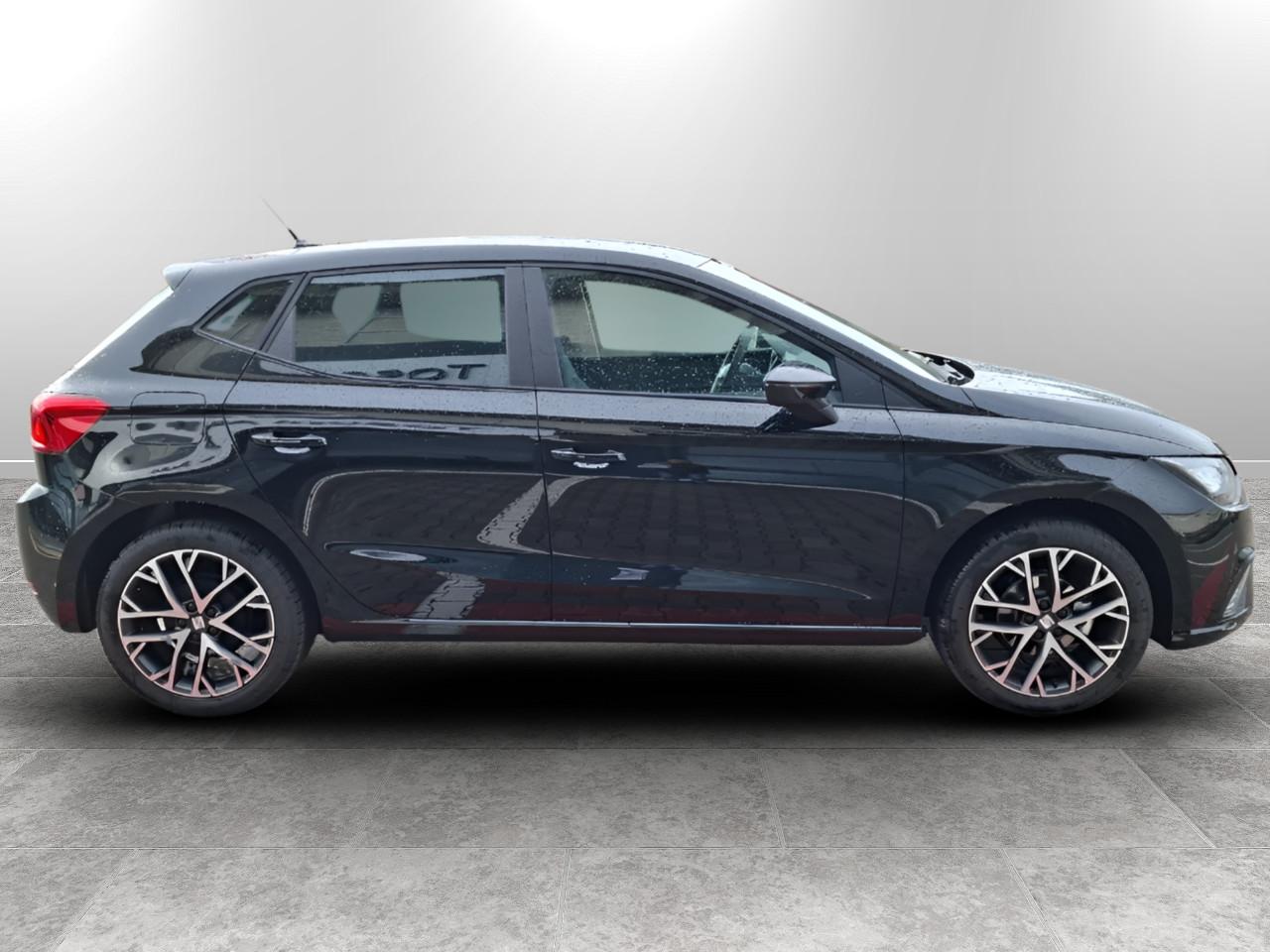 SEAT Ibiza Black Edition 1.0 EcoTSI 70 kW (95 CV) Benzina Manuale 5 marce 2WD