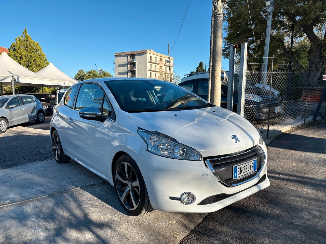 Peugeot 208 Gt-Line 1.6 e-HDi 115 CV
