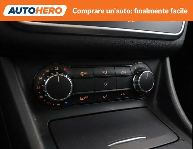 MERCEDES-BENZ GLA 200 d Automatic Premium