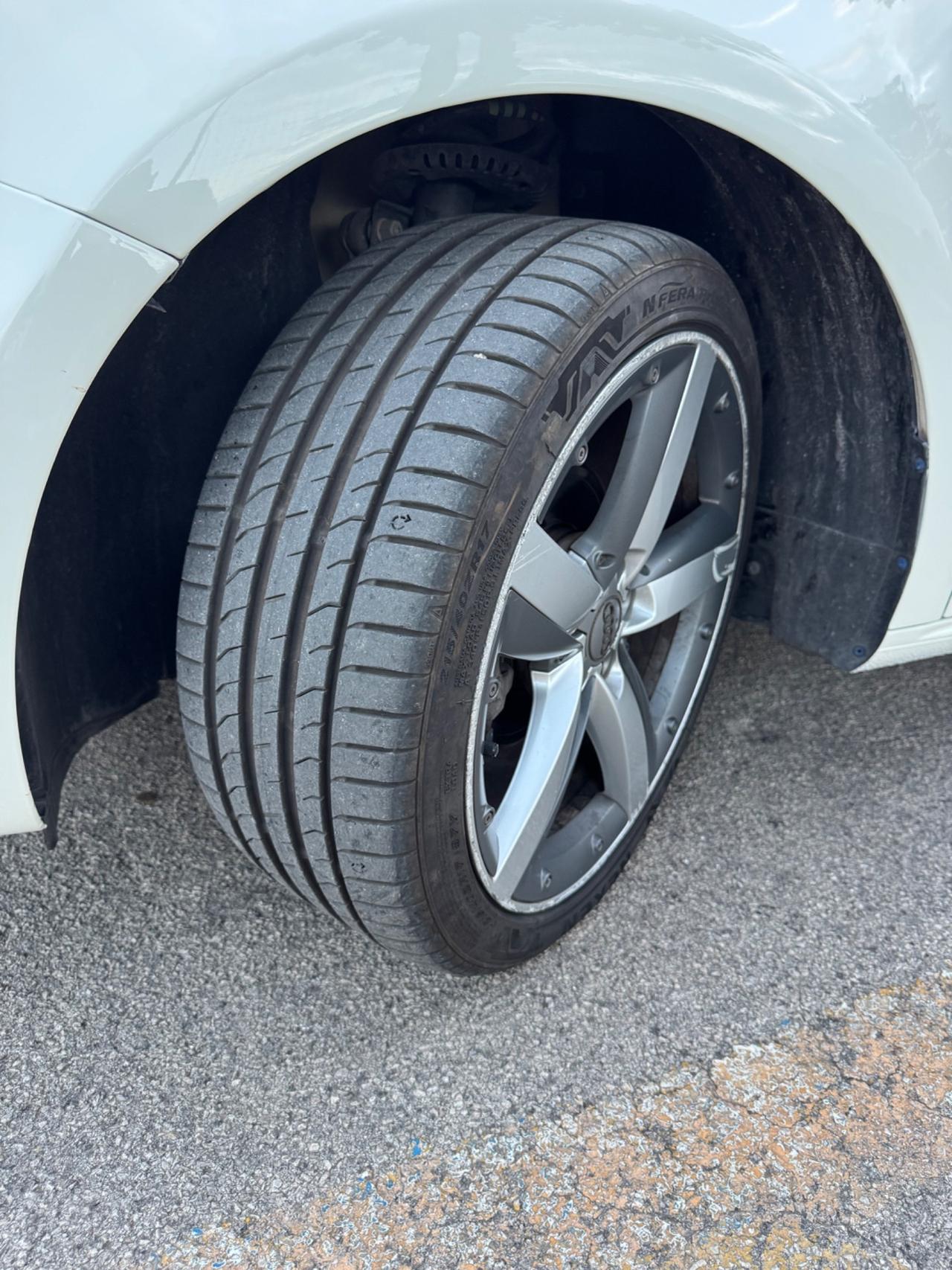 Audi A1 SPB 1.6 TDI CAMBIO AUTOMATICO/UNICOPROPRIETARIO