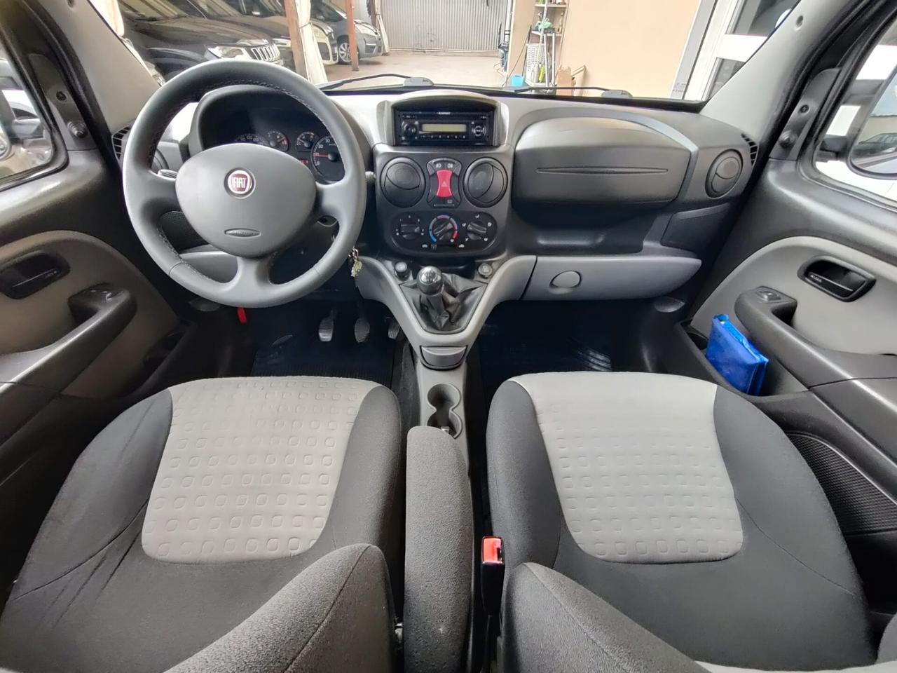 Fiat Doblò 1.3 Multijet GANCIO TRAINO CON POSTI