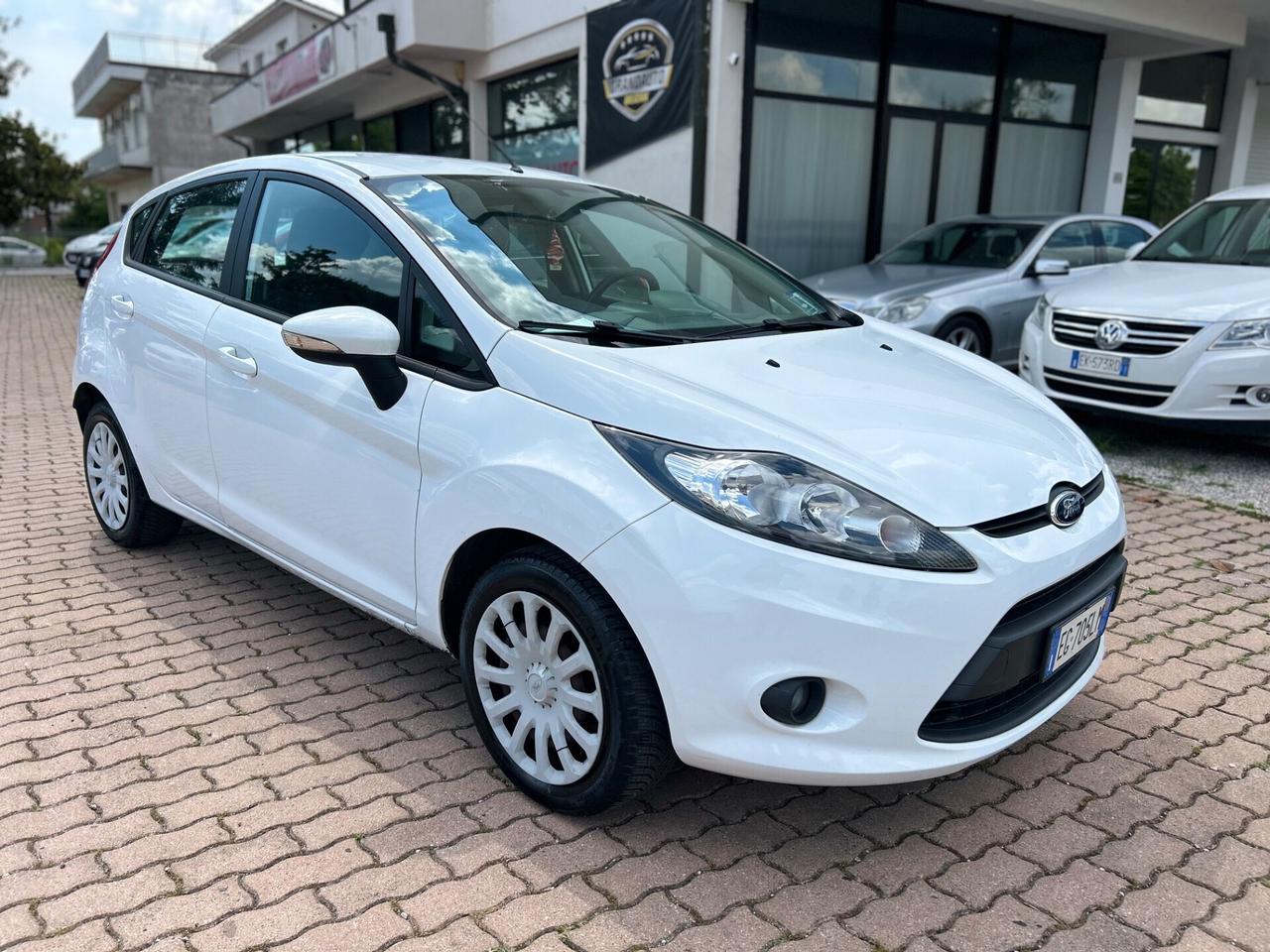 Ford Fiesta 1.4 5 porte Bz.- GPL Titanium
